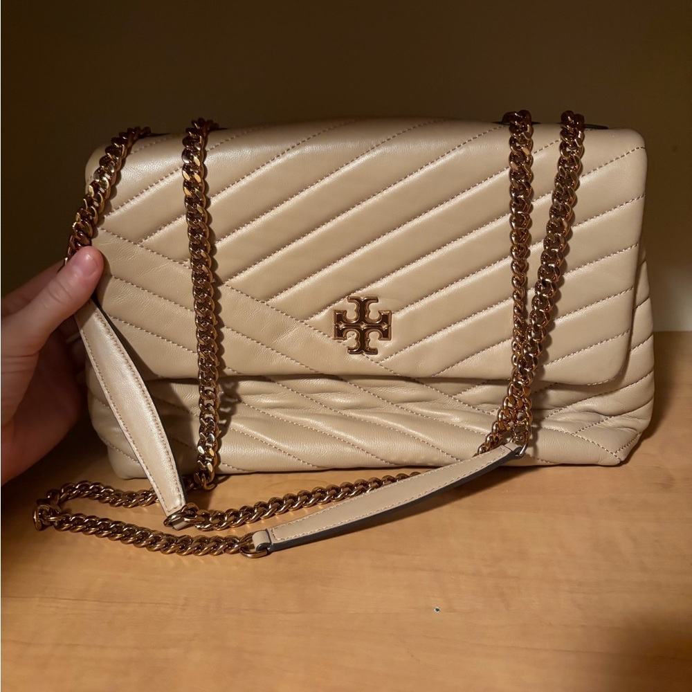 Tory Burch Beige Quilted Shoulder Bag great condition